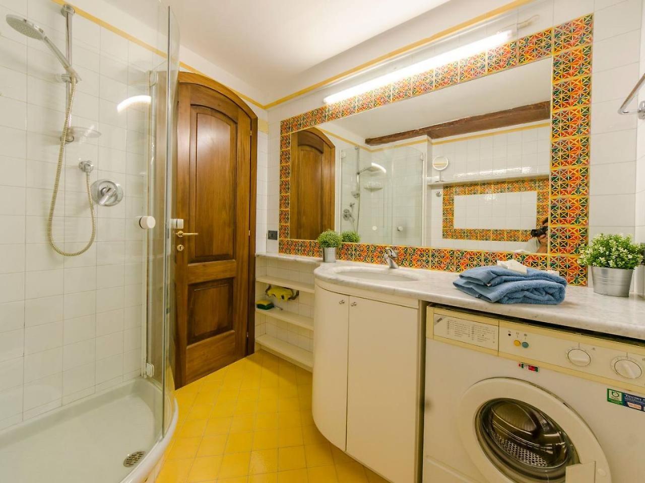 Joivy Colorful Flat For 5 Close To Piazza De Ferrari Génova Exterior foto